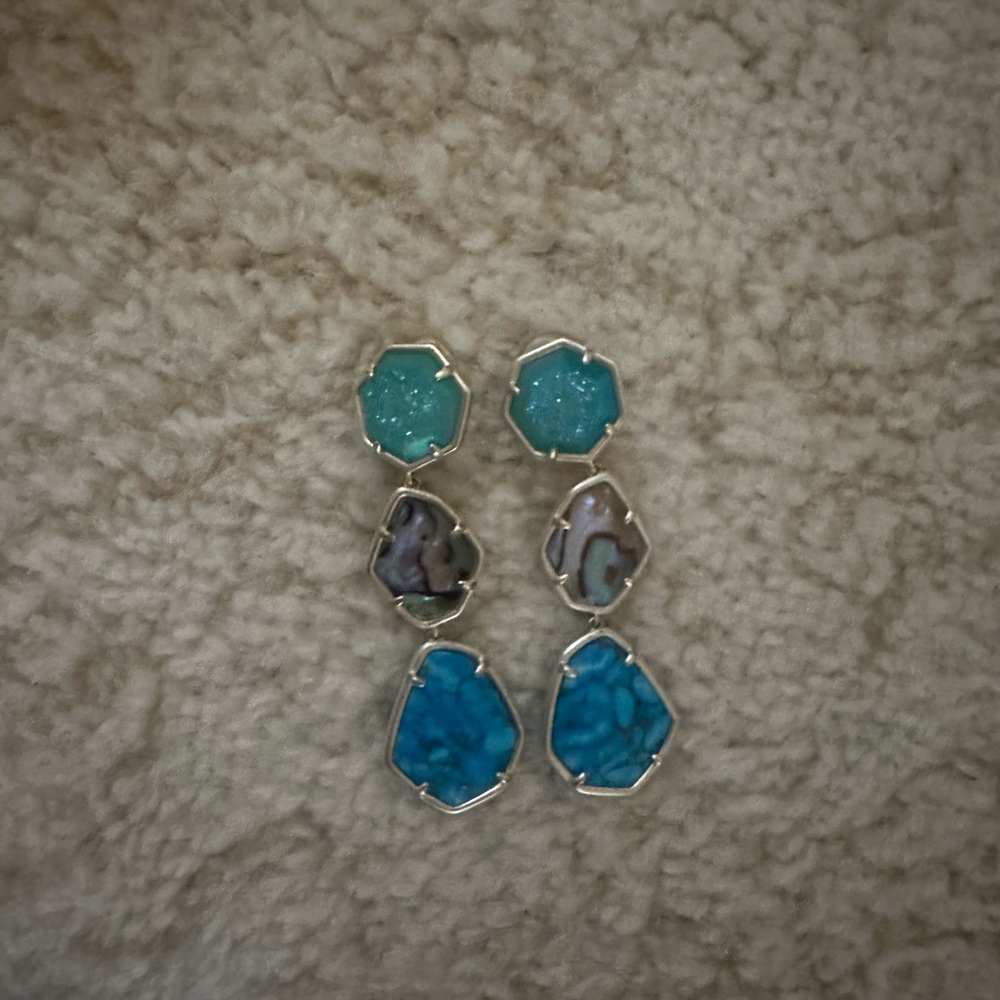 Kendra Scott Nina Clip on Earrings